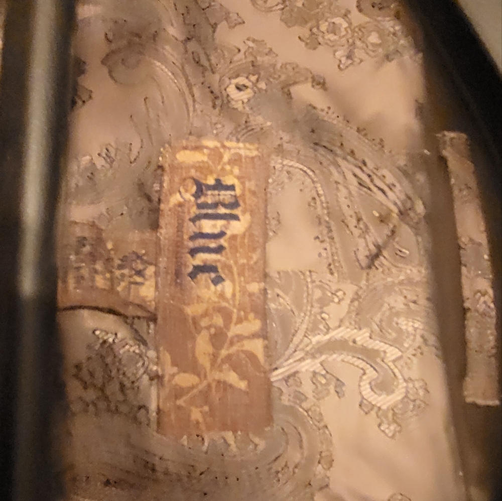 Mens 2 button Jacket - Picture 2 of 2